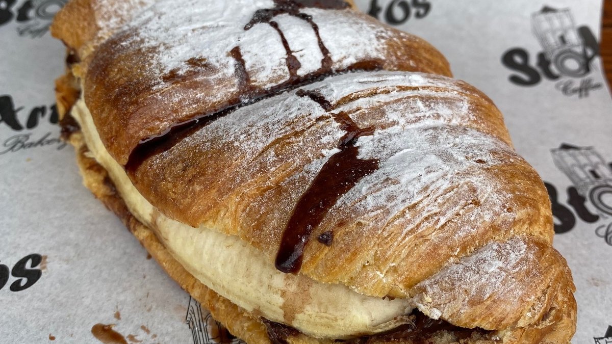 Giant Sweet Croissant Banana-Nutella